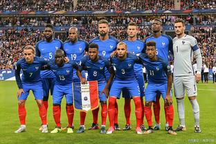 法国队在欧洲杯上3次遭遇荷兰队，常规时间1平2负没有取胜过